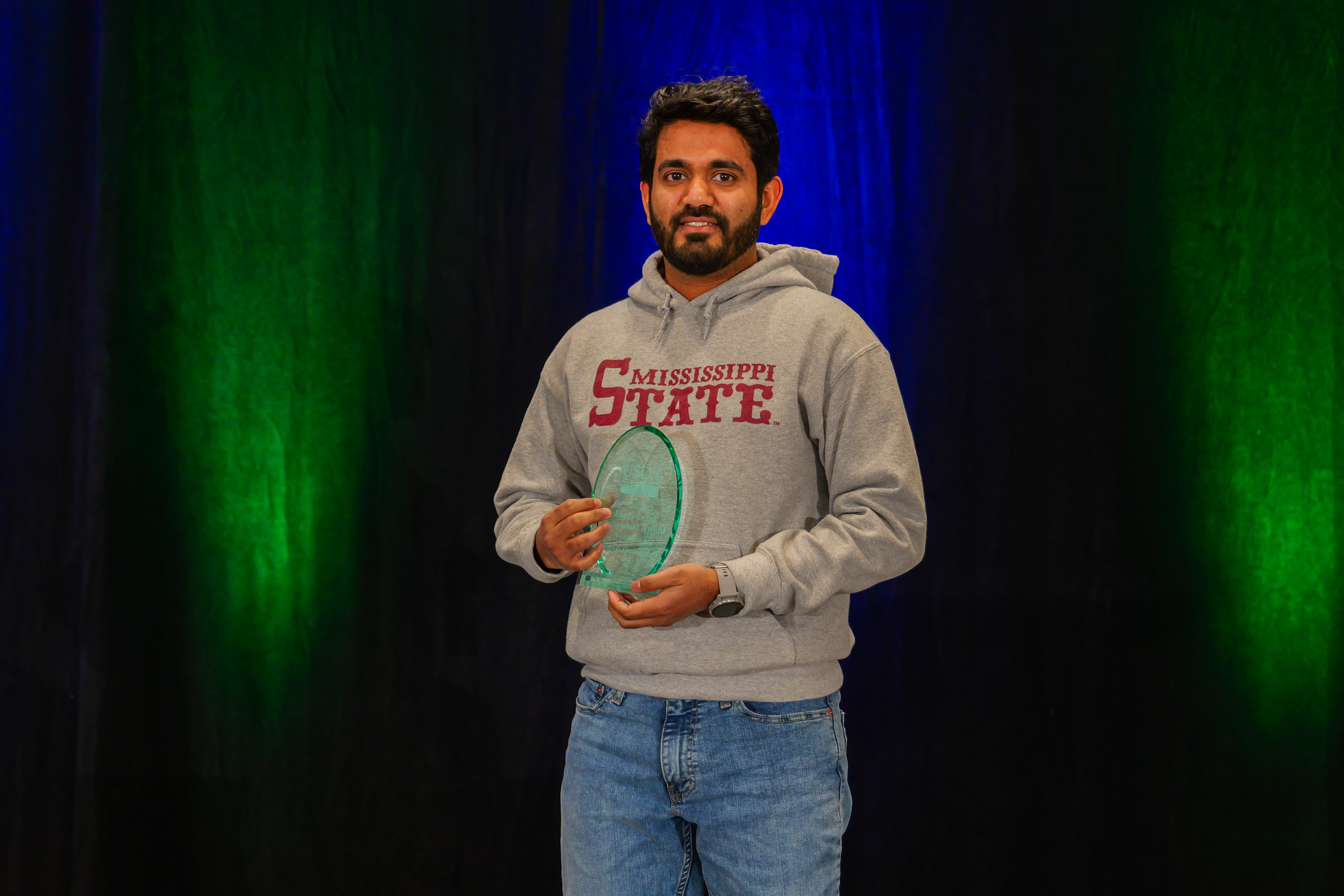 Earth Team Volunteer Award